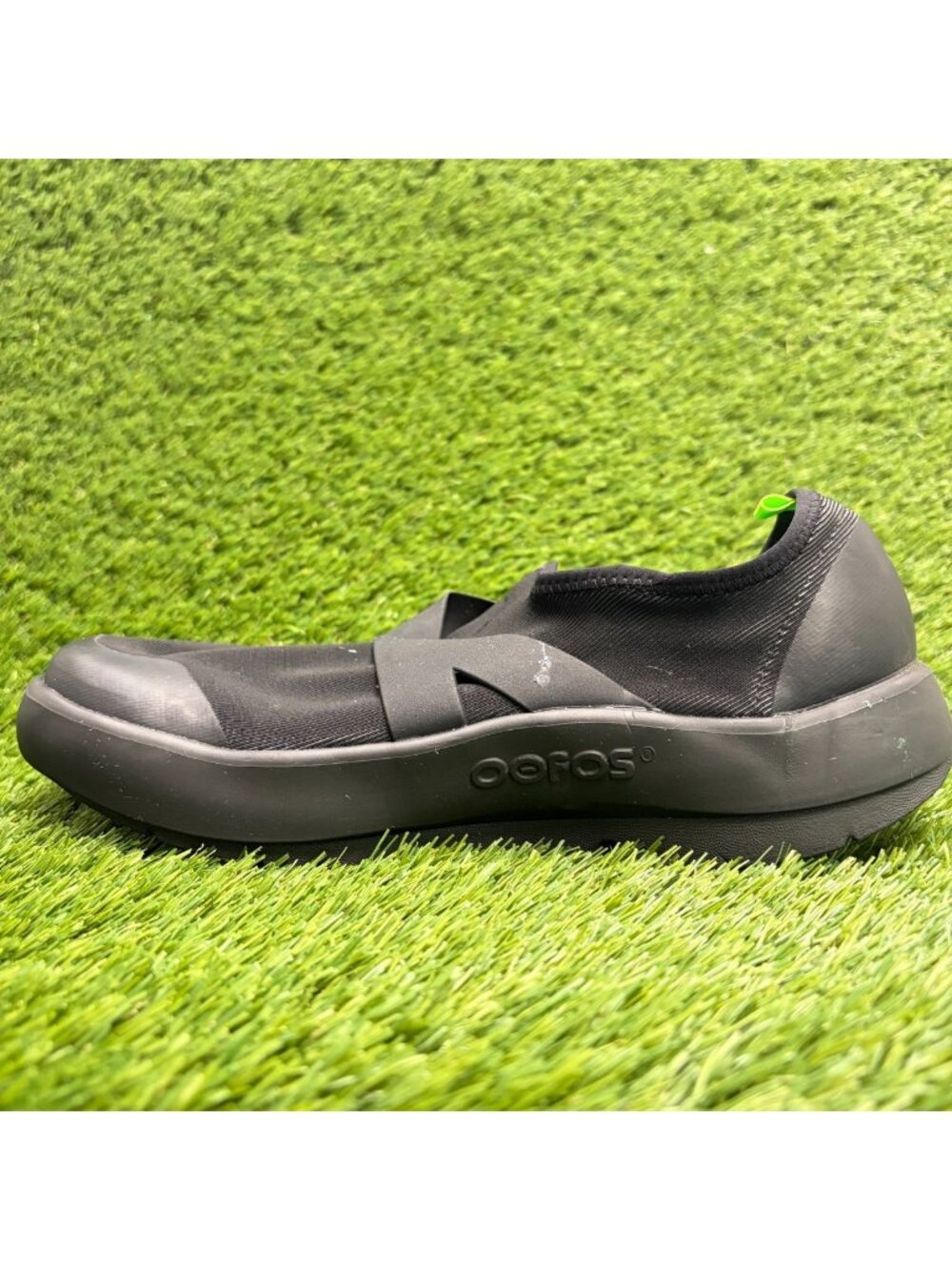 Oofos Oomg Fibre Low Mens Size 9.5 Black Casual Walking Slip On Shoes Sneakers